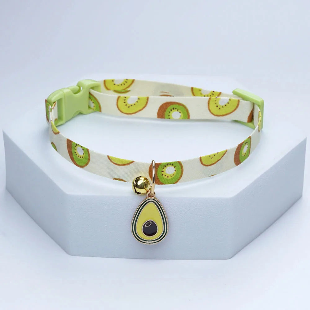 New Kawaii Cat Collar with Bell Cute Necklace for Small Dog Pet Flower Necklace Adjustable Kitten Neck Collar Cat Accessories