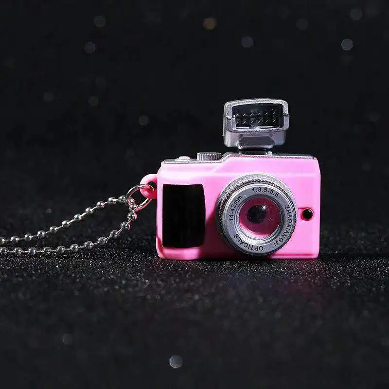 Fashion Flash Light Camera Necklace for Women Man Punk Long Chain Necklace Vintage Camera Pendant Necklaces Party Jewelry