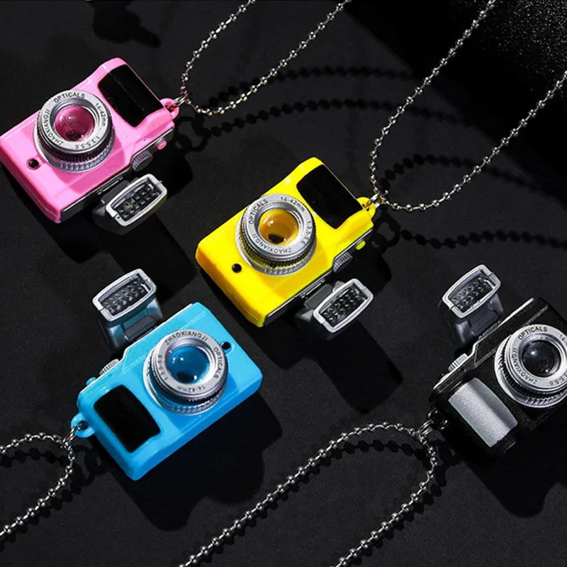 Fashion Flash Light Camera Necklace for Women Man Punk Long Chain Necklace Vintage Camera Pendant Necklaces Party Jewelry