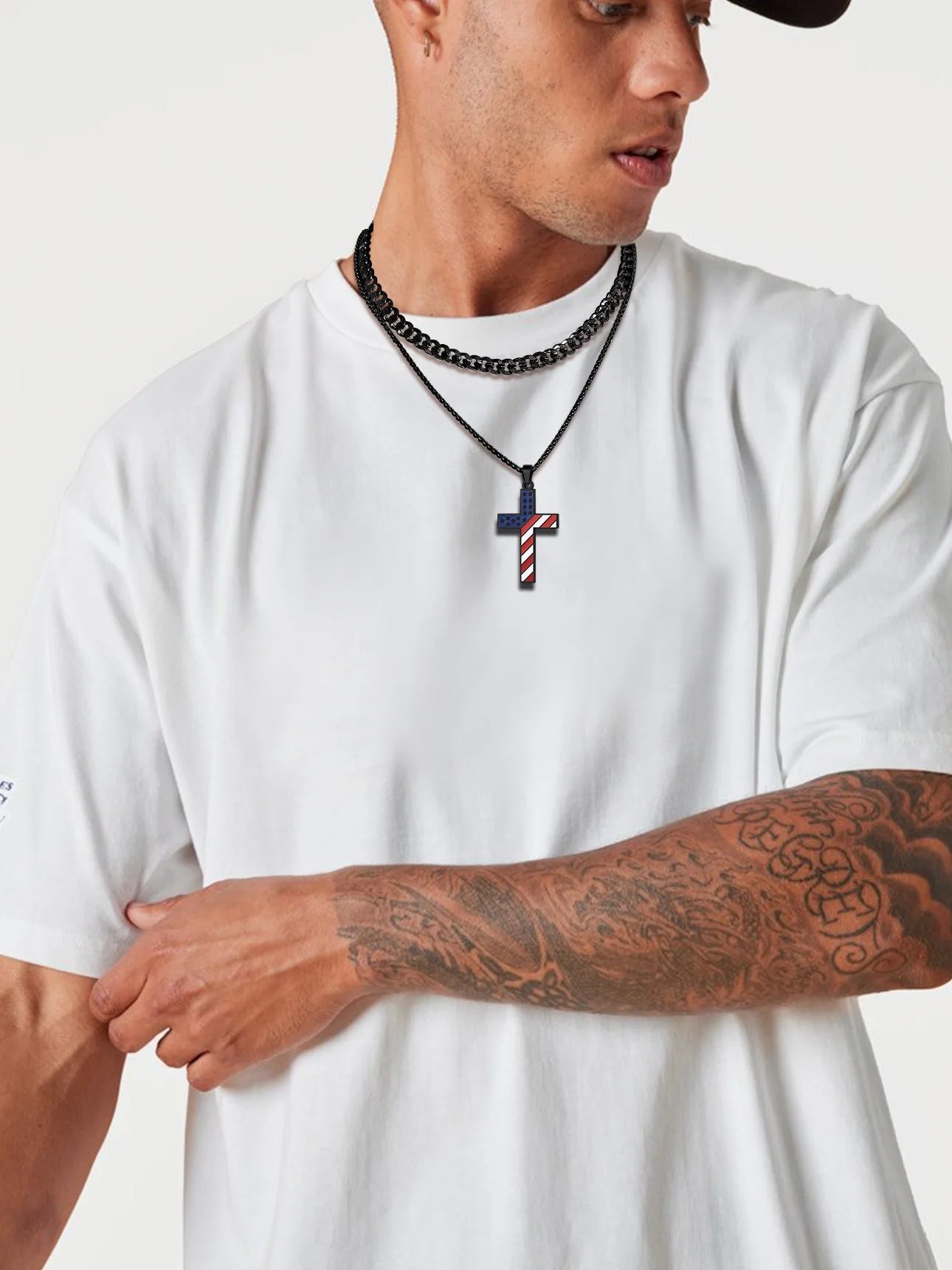 Black American Flag Patriotic Cross Necklace for Men Stainless Steel Cross Pendant Necklace Religious Jewelry Gift for Christmas